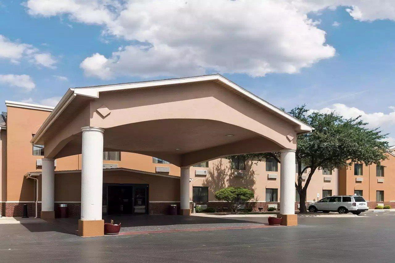 Quality Suites Midland North Loop 250 Extérieur photo