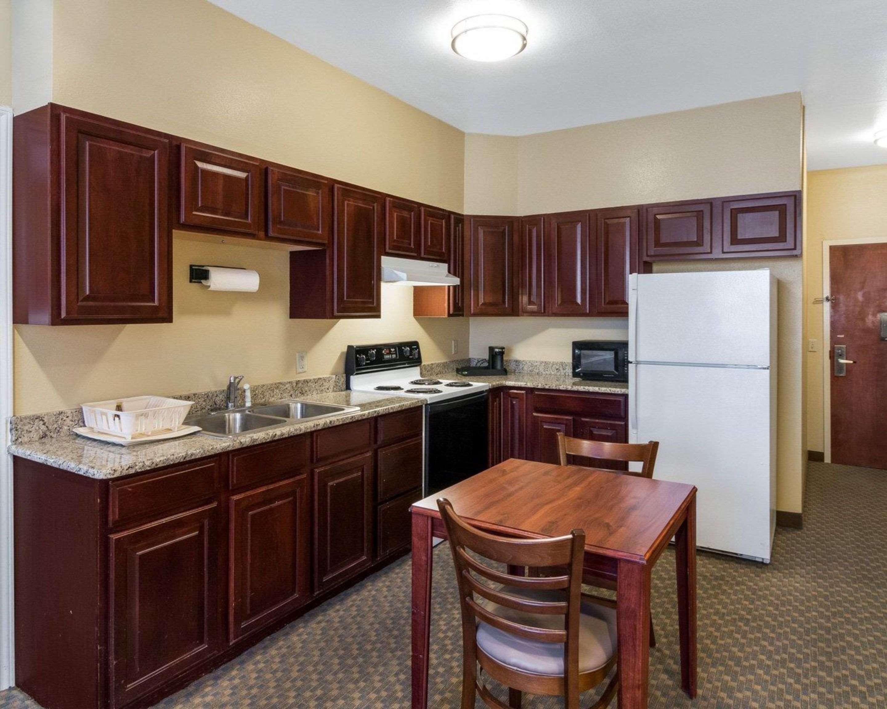 Quality Suites Midland North Loop 250 Extérieur photo